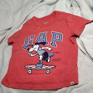 GAP Coral Graphic Skateboarding Dog Tee